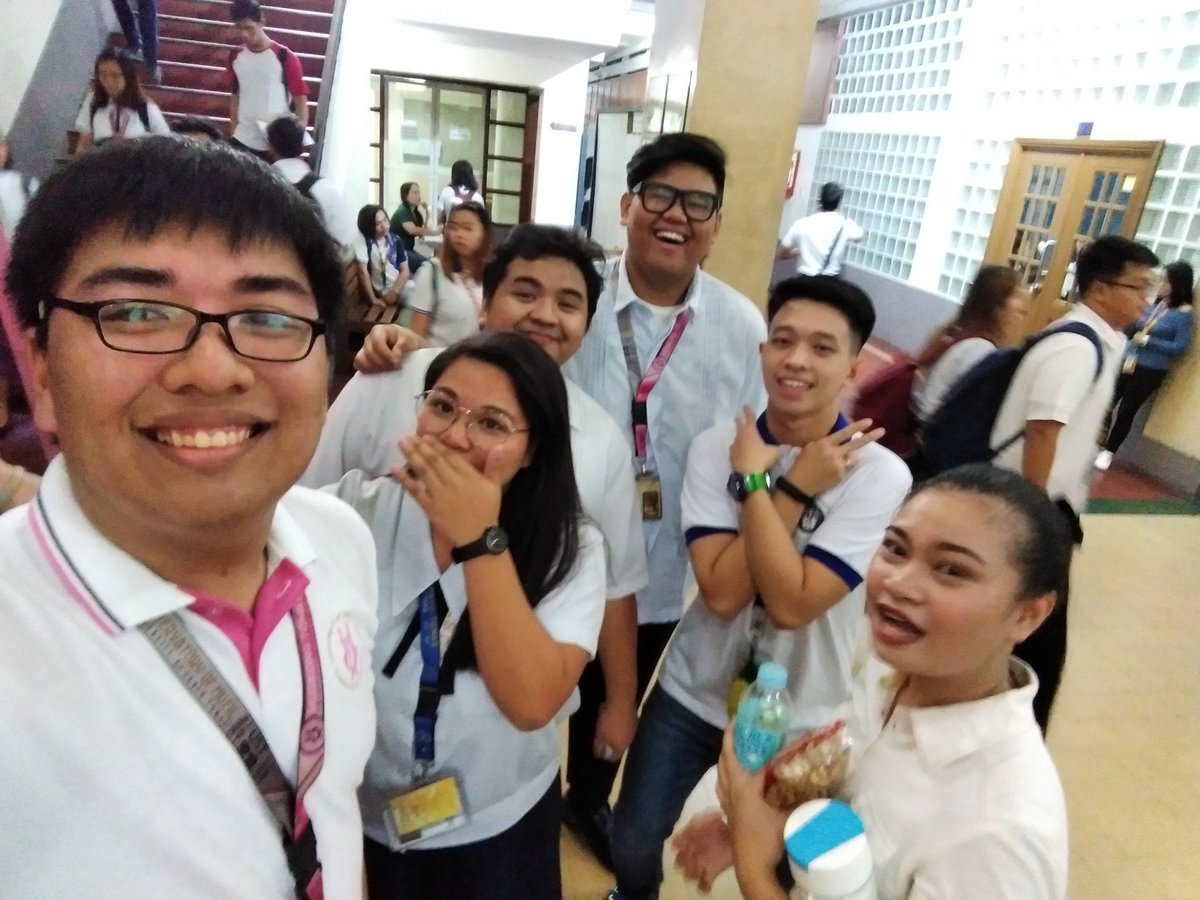 vnl_sings's tweet photo. Cutieeeees π #SuperTonics #MusikaLakbay #ABMonth2018 #USTMusicWeek2018 #TeamMusic #TeamAB #OneCSC
@OnealGuzman π https://t.co/jj7fCB4XmC