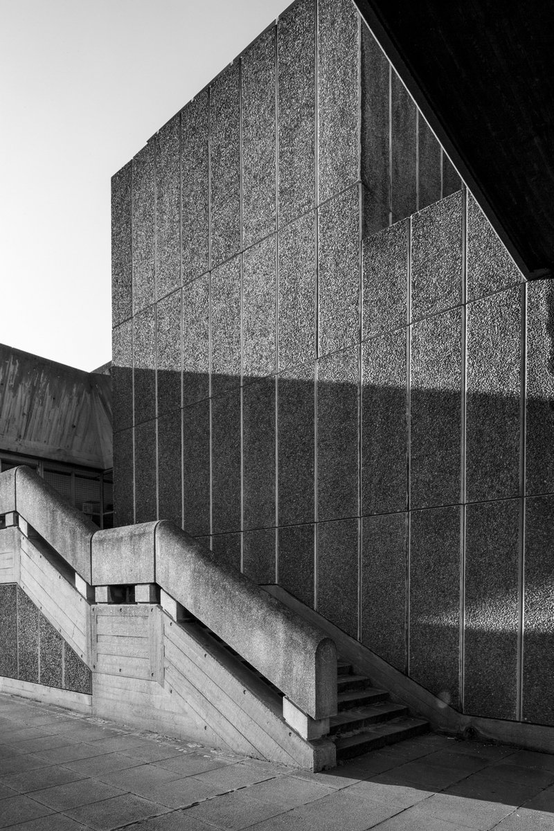Hayward Gallery, South Bank, London, Norman Engleback, Dennis Crompton, Warren Chalk and Ron Herron for the LCC, 1968

Photo: Simon Phipps #brutallondon #findingbrutalism