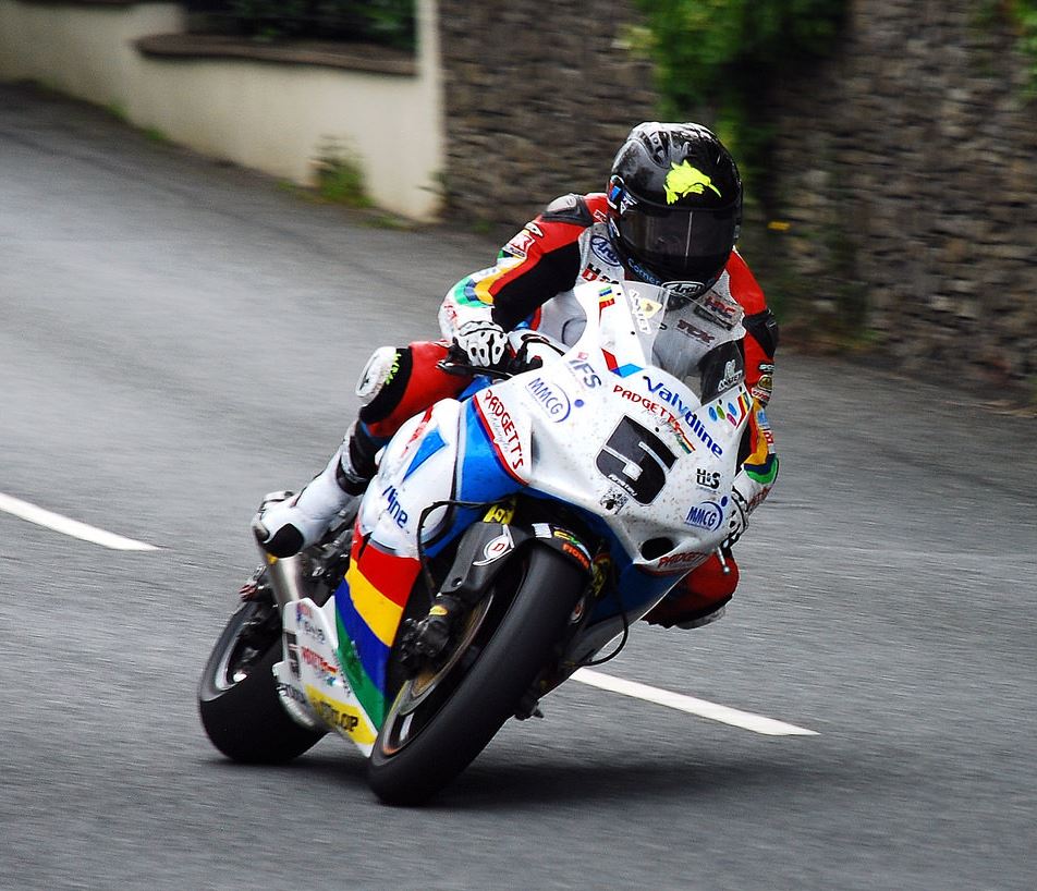 MrB1000RR's tweet image. 