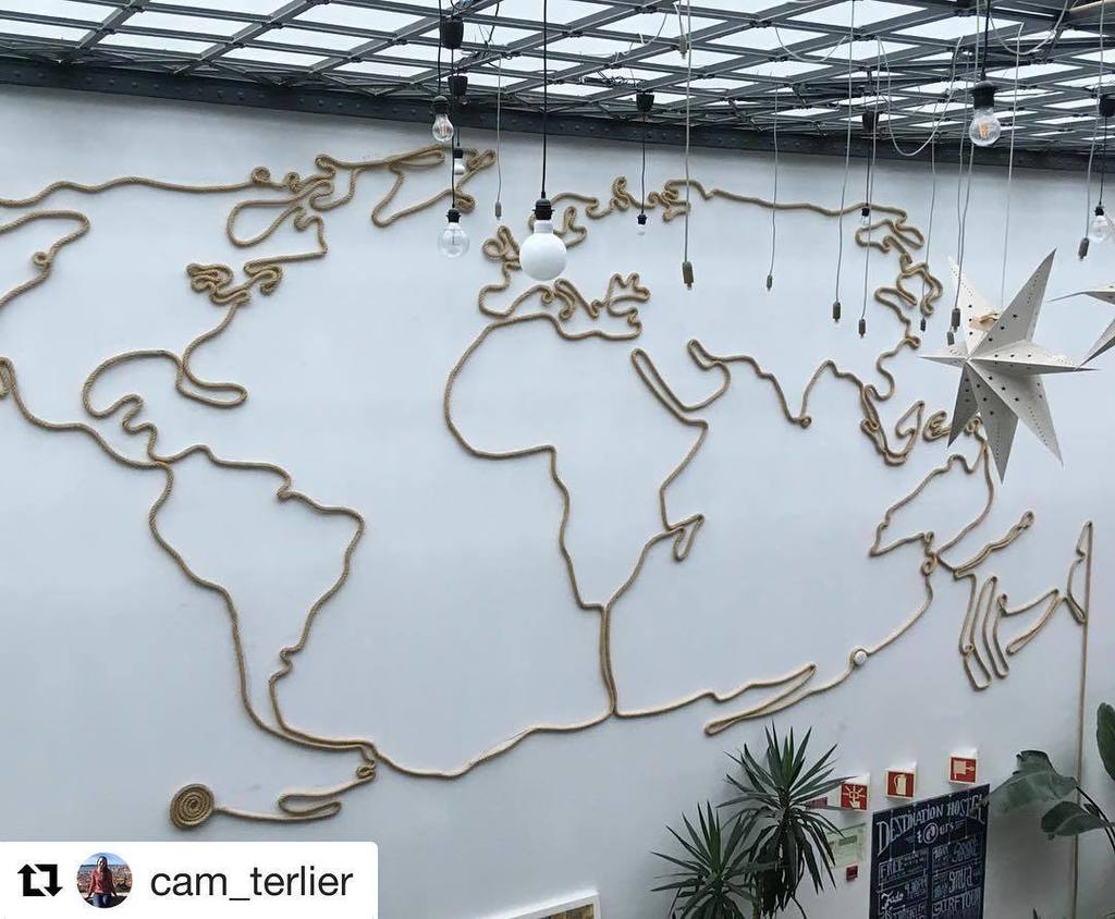 DestinationHost's tweet photo. Life is an adventure ✈️
#Repost @cam_terlier with @get_repost
・・・
Rester, c’est exister. 
Voyager, c’est vivre 🌍
#Lisbon #Withlove ❤️ https://t.co/4GlMOyaOqp #DestinationHostels https://t.co/DYju6qkjIU