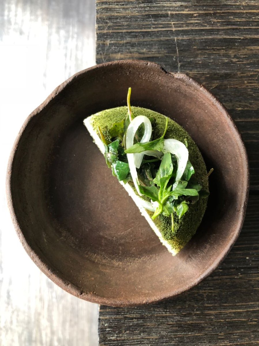 Permiso para mejorar su fin de semana un 85%:

Tamal de rabo de res de Fernando Hernández (<a href="/FernandoHdezR/">Fernando Hdez. Ruiz</a>) de <a href="/moyuelorest/">Moyuelorest</a>: revistahojasanta.com/nos-quedamos/2…