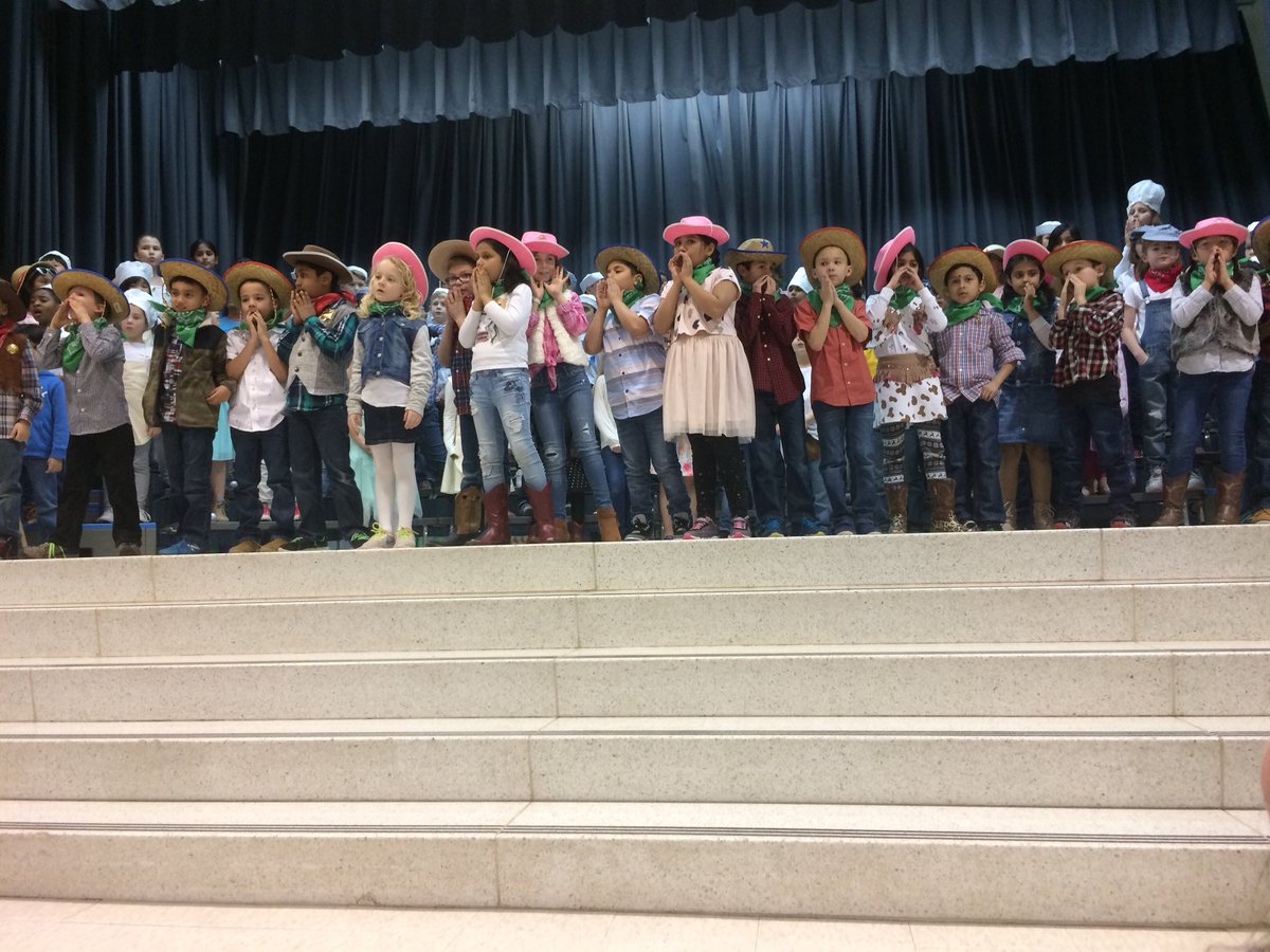 Ms. Cady's Class tweet media