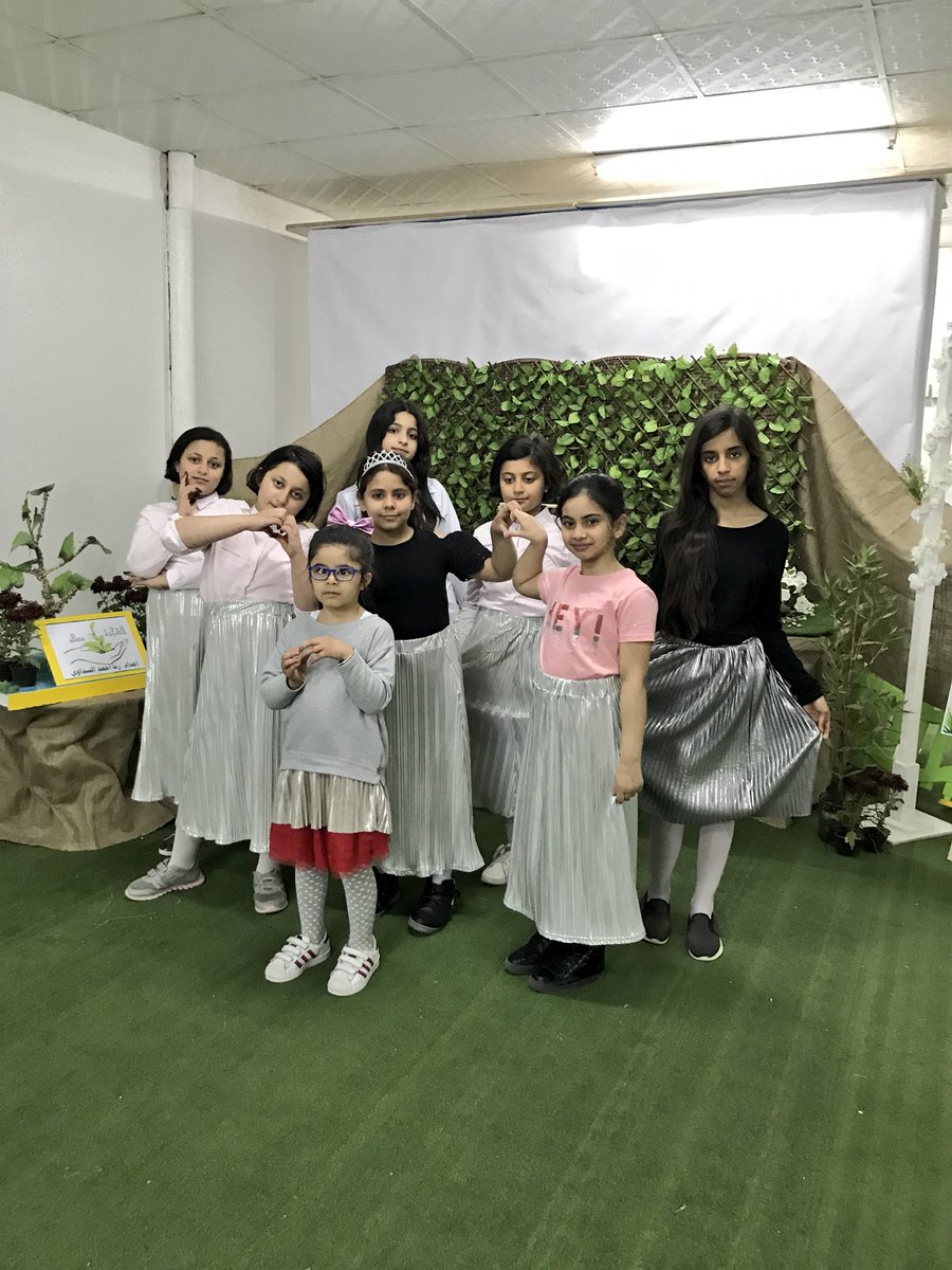tnmiyh's tweet photo. صور برنامج الشجرة عطاء🍃 https://t.co/fXTfSzenCp