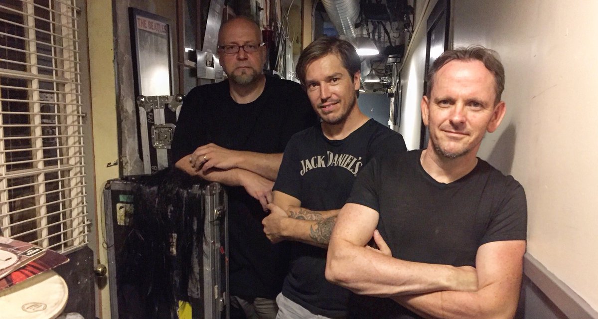 At the woodshed chopping logs!
#practice #writing #newmusic #excited #rehearsal #originalmusic #rocknroll #woodshedding #preproduction #band #bandlife #indierock #musicproducer #recordlabel #musicianslife @rammitrecords @9starentertainment @luisrodmrr <a href="/pinestarmedia/">Pinestar Media</a>