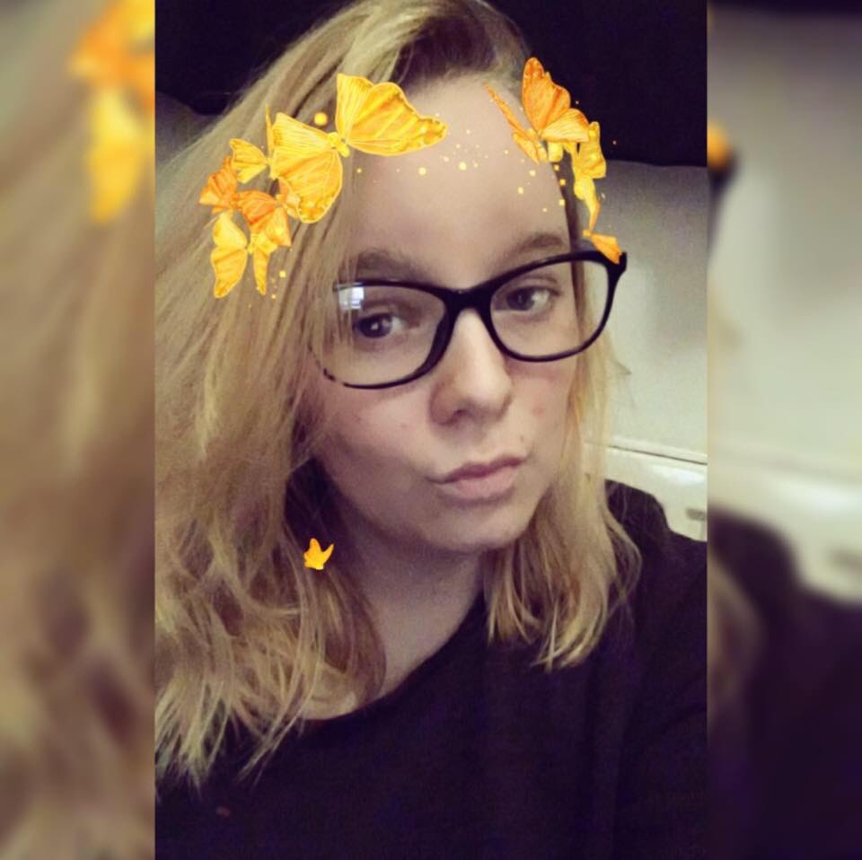 c_marierm96's tweet photo. @Snapchat bring this filter backkkk! please! https://t.co/JBzIeluaL4