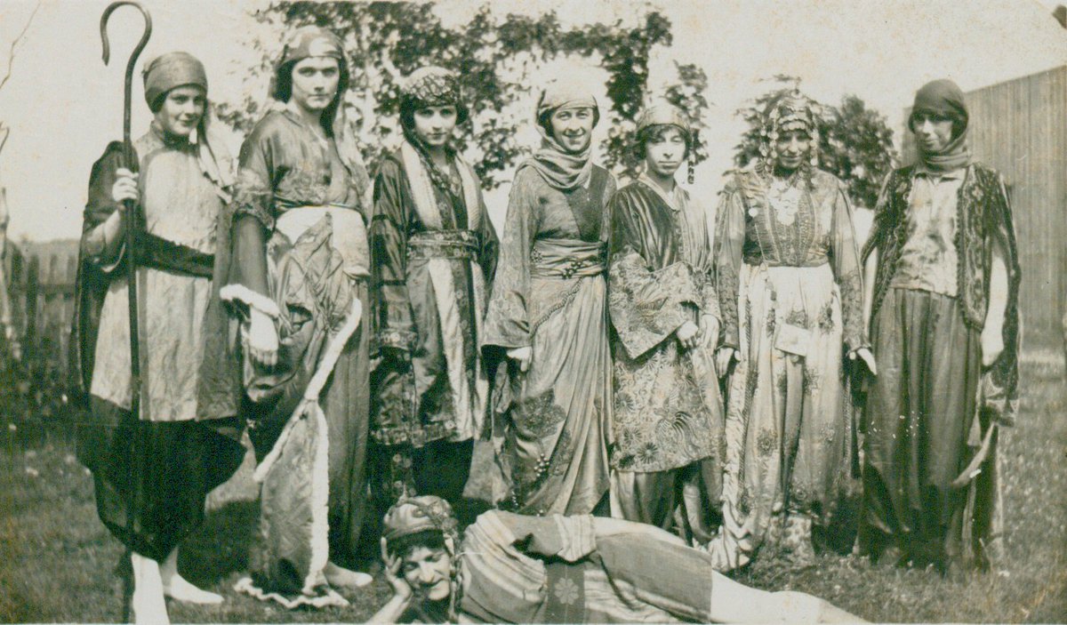 culturesside's tweet image. If you can believe it, plans for Chautauqua are already in the works! Did you know it was Wanda Wyatt who brought the first Chautauqua to Summerside? Here's Wanda and Dorothy Wyatt (fourth and fifth from left) at a Summerside Chautauqua in September 1921!