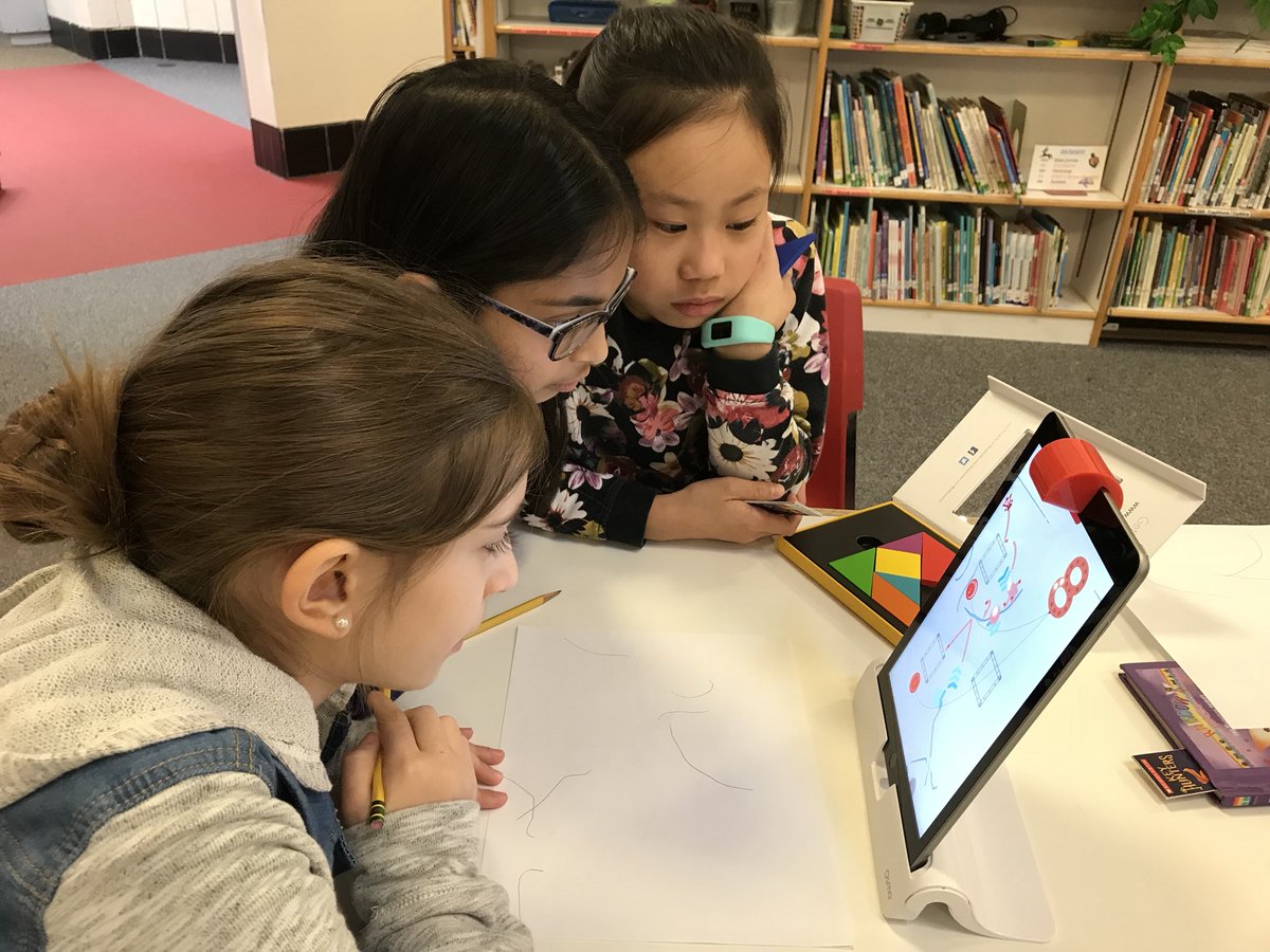 Jennifertkramer's tweet photo. Using design thinking process to solve problems with Osmo Newton  #novipride https://t.co/qVNWaiMk9d