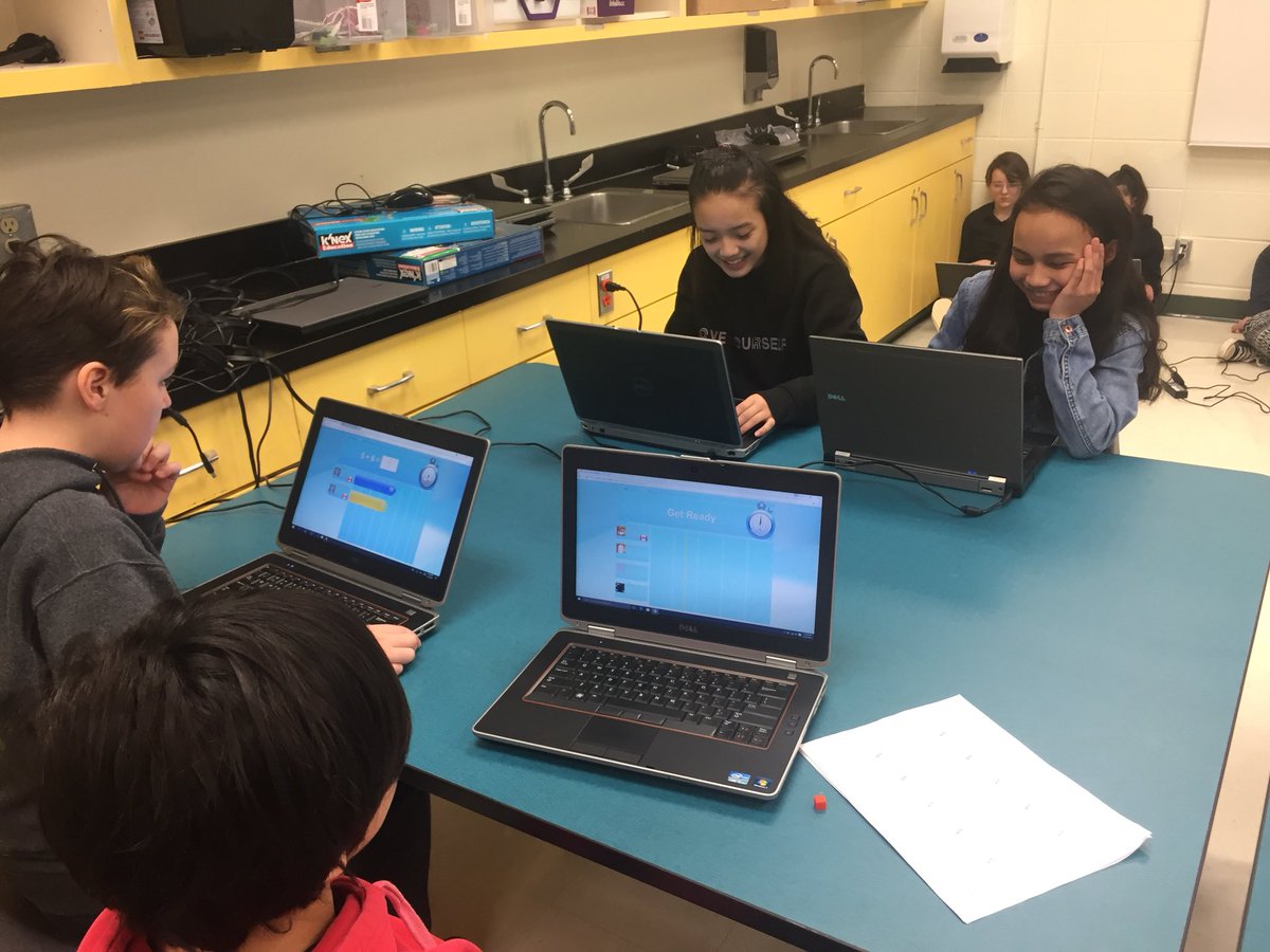 ms_ingram12's tweet image. Div 2 Mathletics Competition happening right now #smartkids #funwithmath #grade6fun @DrClarkSchool @Mathletics3PL