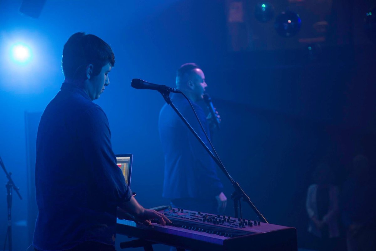 ReviveChurchHou's tweet photo. Let the weekend begin! Sunday is only two days away and we can't wait to worship with you! #sundayfunday #revive #revivesunday #montrose #houston https://t.co/dsDhCUSl9V