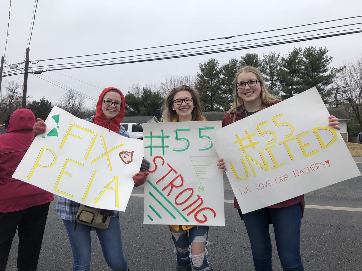 courtneyehall's tweet image. to all the teachers, we support and love you for any decision you choose. you guys deserve the world and don’t settle for anything less. #55United #formyfuture