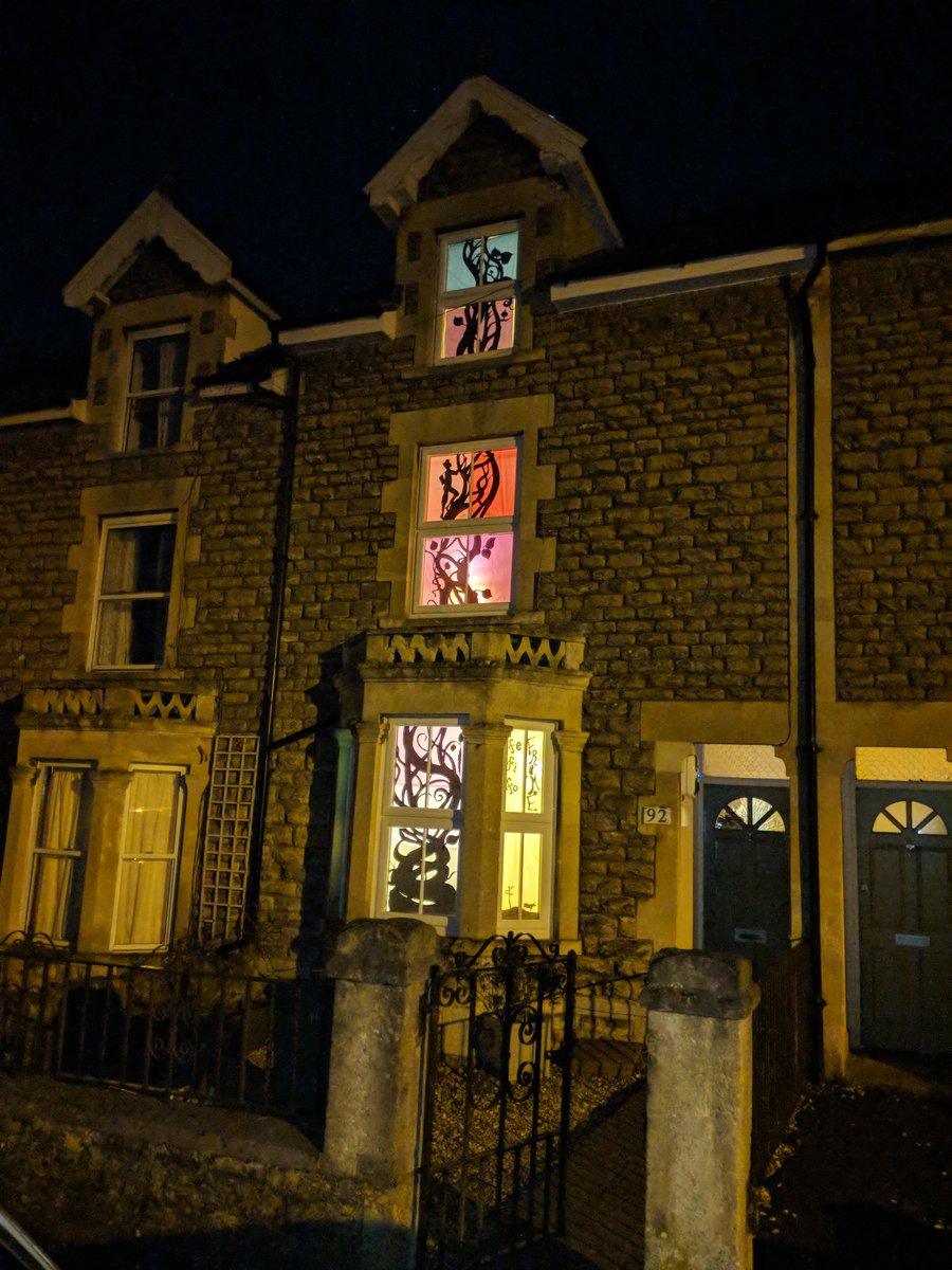 Smashed it! Fair play, <a href="/MicheRobinson/">Michelle Robinson</a> <a href="/windowwander/">Window Wanderland ✨</a> #Frome