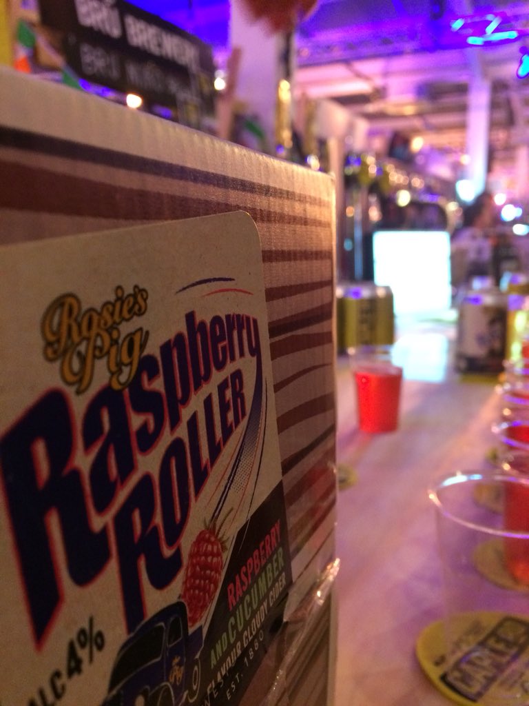 MarcSuffolk1's tweet photo. Come at us #Shoreditch @trumanbrewery we’ve
@caplerdcider starring at @craftbeerriseuk #Cider #CraftCider
Sneak peak of #RaspberryRoller 👀 https://t.co/QQivltVy9x