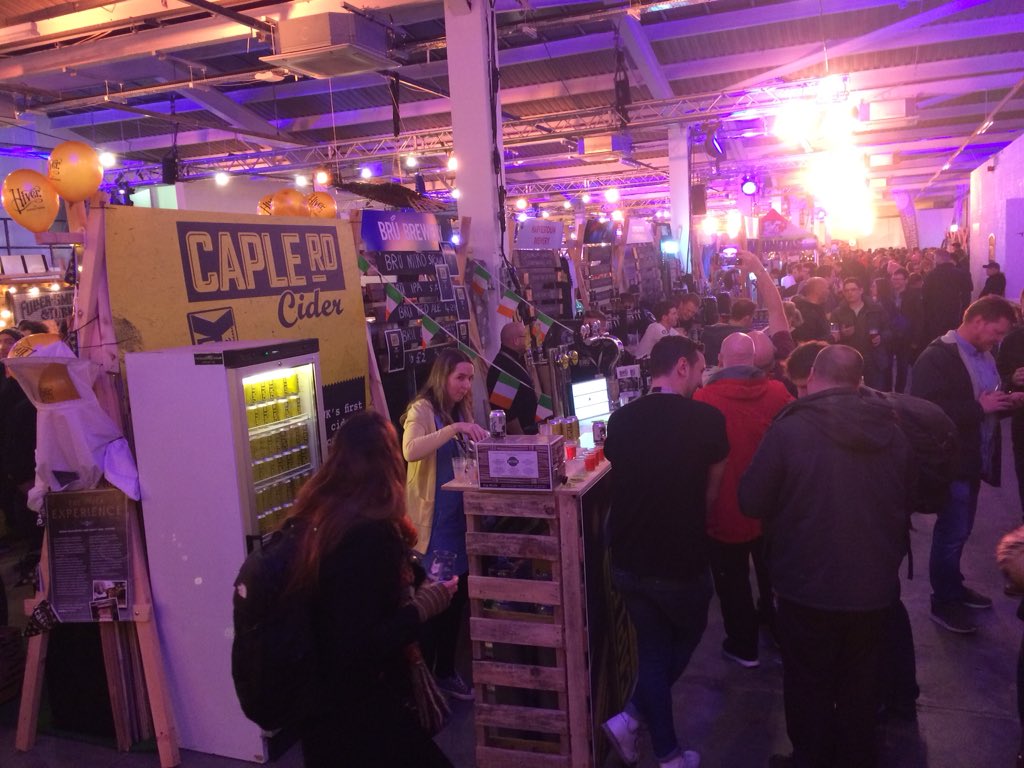 MarcSuffolk1's tweet photo. Come at us #Shoreditch @trumanbrewery we’ve
@caplerdcider starring at @craftbeerriseuk #Cider #CraftCider
Sneak peak of #RaspberryRoller 👀 https://t.co/QQivltVy9x