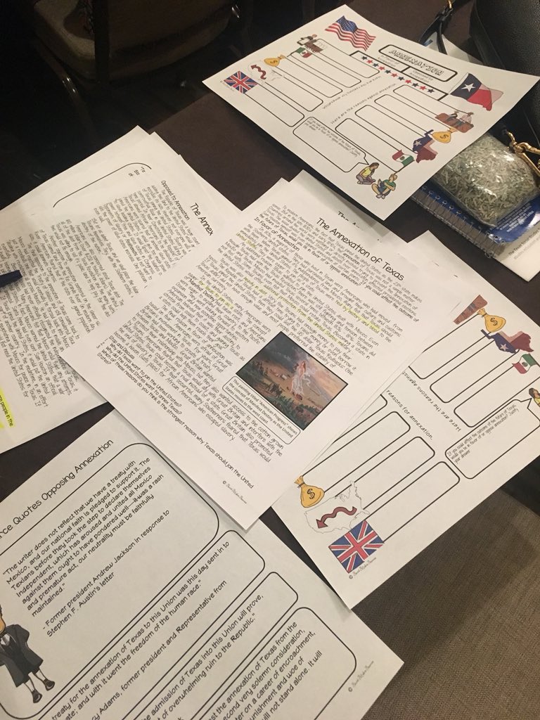 TxTSSLA's tweet photo. Some great ideas from our first afternoon session for working with ELLs! #TSSSASpring18 #Sociaslstudiessuccess https://t.co/FzwSq1sAQq