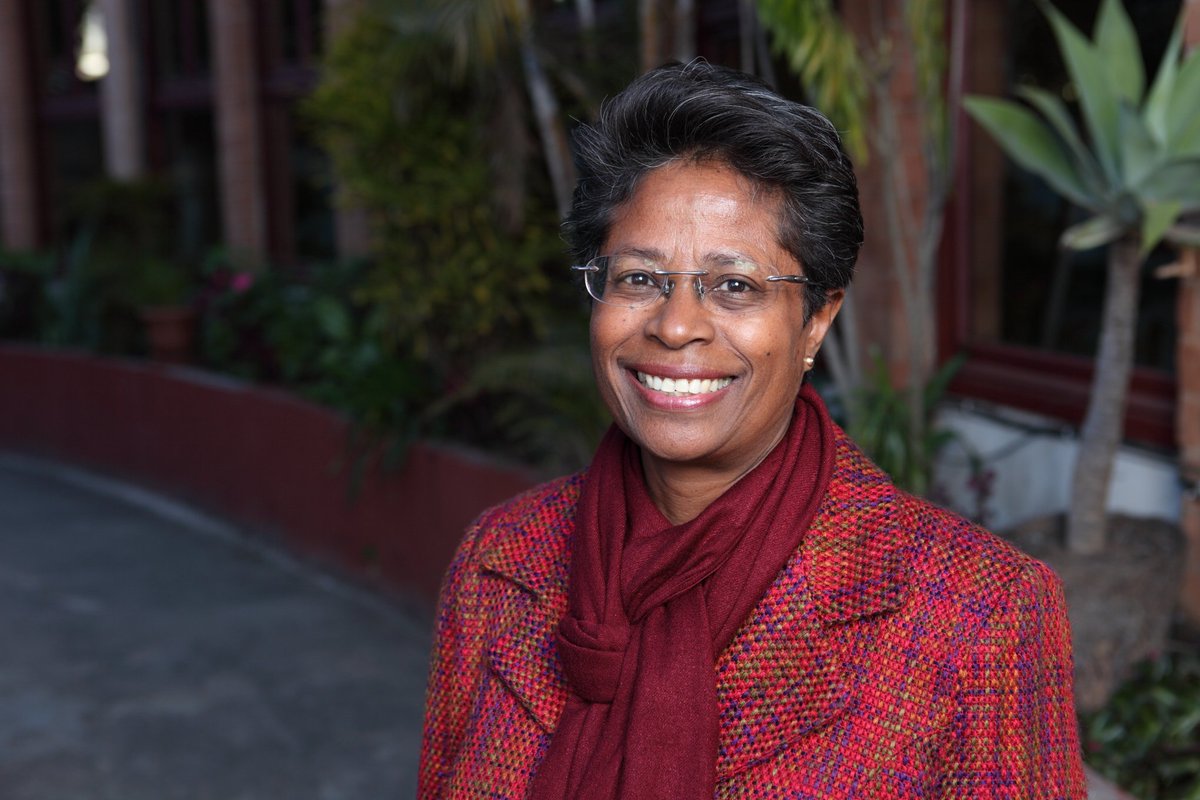 globalphed's tweet image. Joignez-vous à nous pour écouter Yvette Ribaira de @JSIhealth #Madagascar le mercredi 28 février! Elle parlera de la croissance du réseau @PHEMadagascar , partageant ses connaissances et expériences. Inscrivez-vous ici: ow.ly/fav430izD9M #popenviro #integrateddev