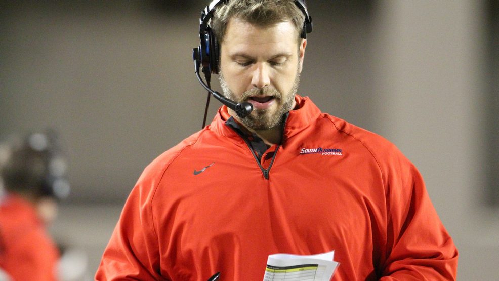 Nbc 15 News On Twitter Robertsdale Football Hires Former