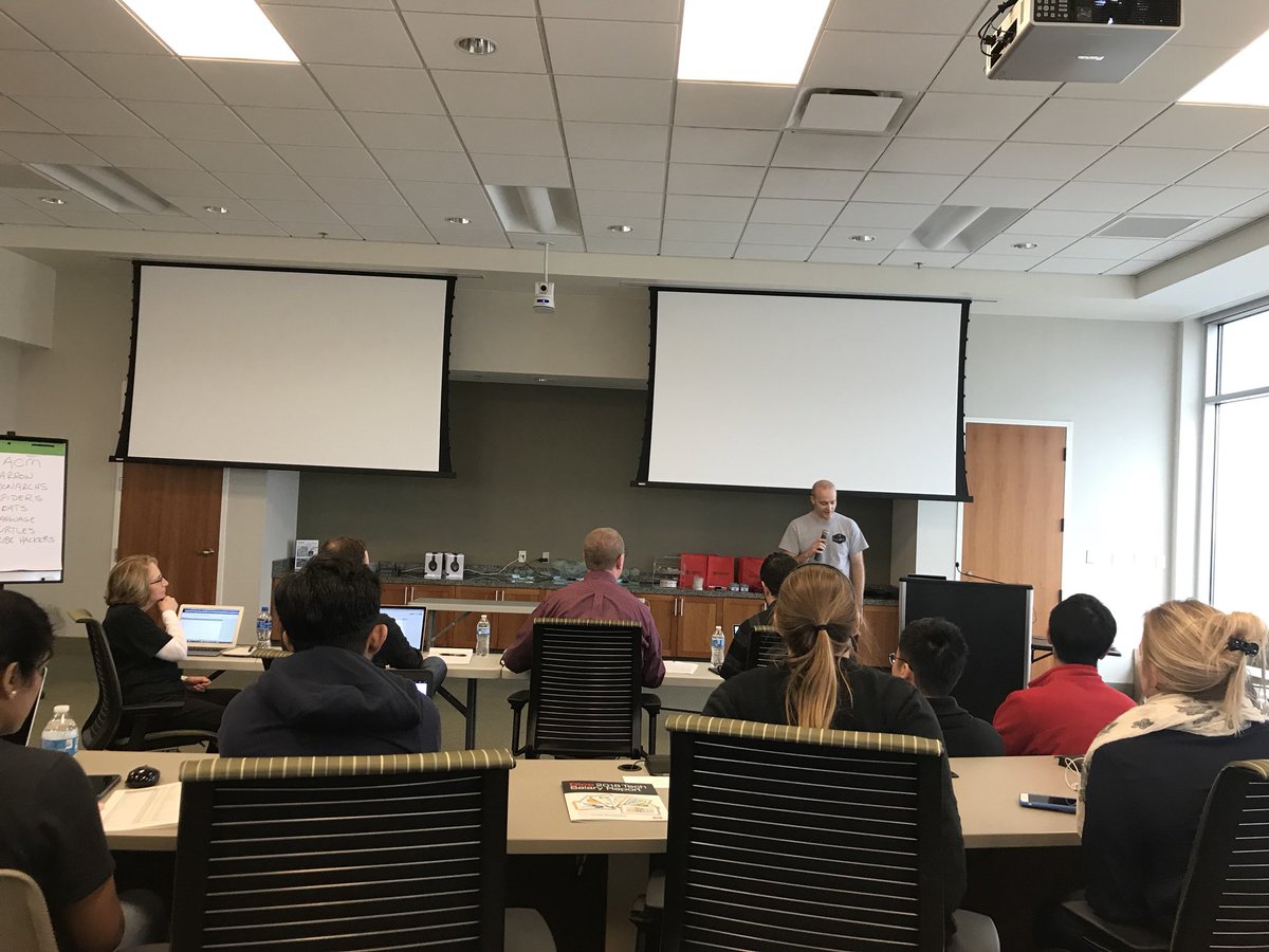 chaiTnCode's tweet image. Hackathon at @DomEnterprises