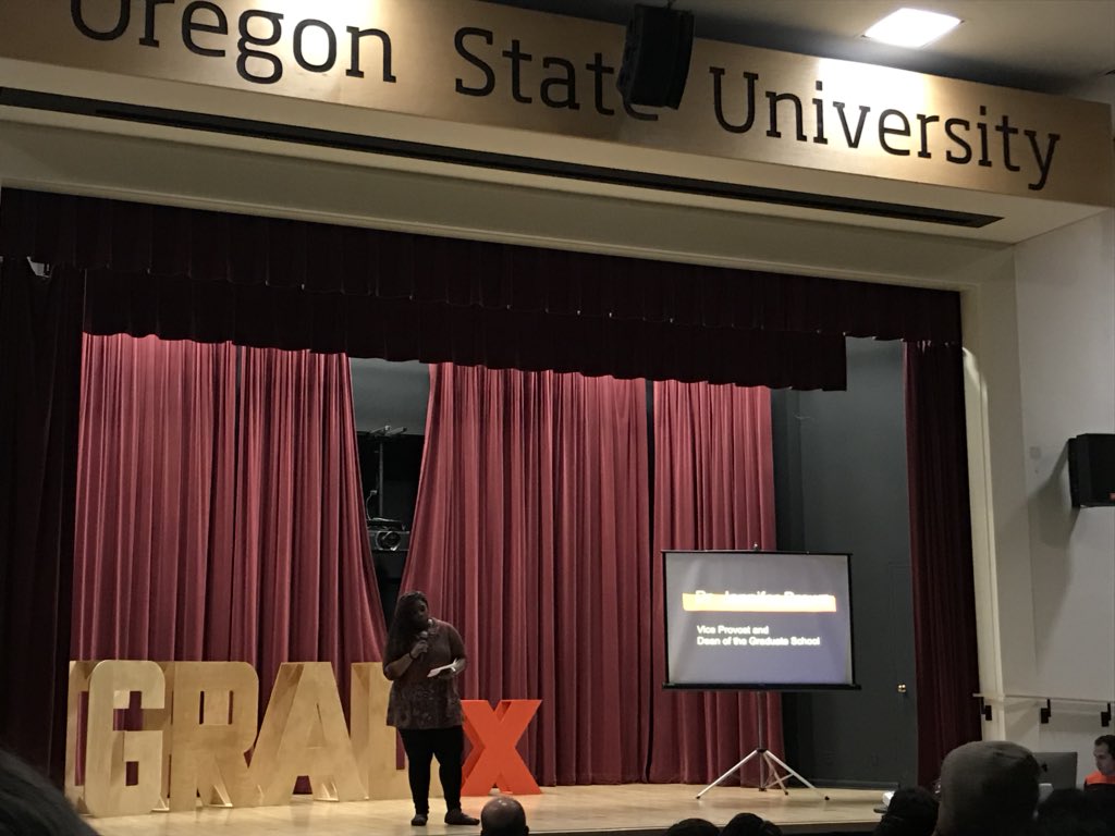 NoorAlBader8's tweet photo. Enjoyed GRADx talks last night hosted by our very own @finchnSNPs! Very inspirational night! https://t.co/t447VcG7Z5
