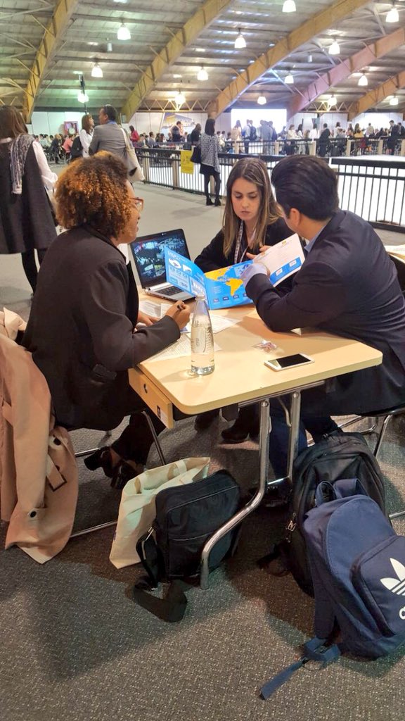 ProBaq's tweet photo. #ProBaq presente en el #PCOTravelMart2018, contándole a compradores internacionales de países como 🇲🇽 🇻🇪 🇨🇱 🇺🇸 🇨🇦, las razones para creer en nuestro #AtlánticoLugarMágico; y porque somos el destino ideal para el turismo de eventos y negocios. #YoSoyProBarranquilla. https://t.co/kmAapP3M9c