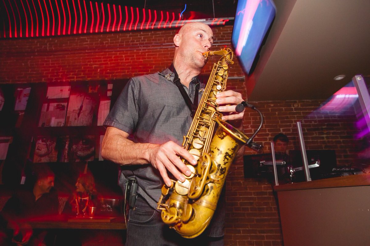 jasononsax's tweet photo. Good times opening up #VolcanoRabbit the newest hot spot in downtown SD. 

#saxophone #SaxandDJ #sexy #sandiego #teqila #tacos #newvenue https://t.co/4HCYjDBIIh