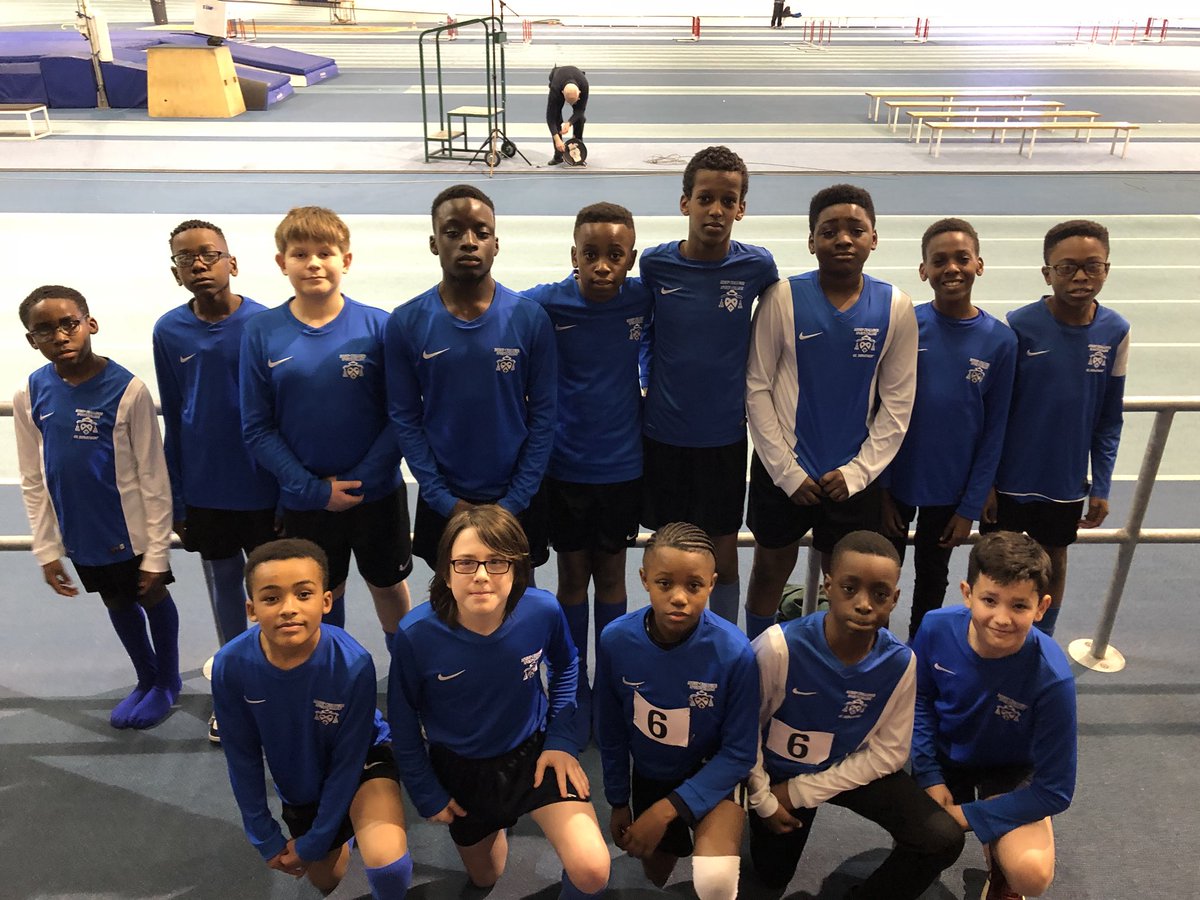 Y7 athletics squad have qualified for the semi final for the <a href="/LeeValleyAC/">Lee Valley Athletics</a> Y7 indoor athletics competition with some  stand out performances in 200m, shot and 4x200 relay @ChallonerBOYS @ChallonerGIRLS @ChallonerCFS #ontothenextone