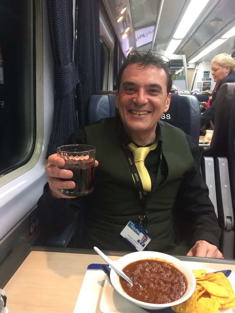 chrisdysonHT's tweet photo. So I’m on my way to the #ARTCONNECTS extravaganza at #KingsCross tomorrow with @ST3AMCo @nickcorston and be inspiring with @jazampawfarr @RaeSnape @brynll @KennethTharp @MrEFinch @vicgoddard @heretakis @STEAMempower @Alex_Portland  @joannapnorton @Kidd1Claire and many others https://t.co/61x9ABBGCB