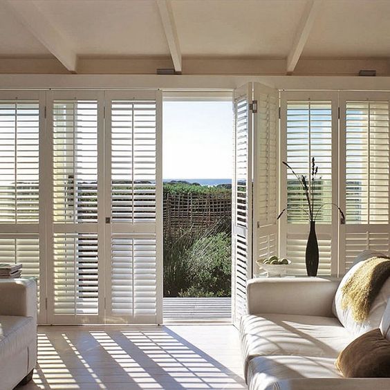 SunDevilShutter's tweet image. Just another day in the beautiful world of shutters ☀️
#shutters #sundevilshutters #beautiful #realwood #basswood #homedecor #decorating #Arizonabusiness #veteranownedandoperated