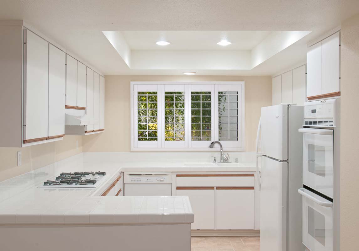 SunDevilShutter's tweet image. Just another day in the beautiful world of shutters ☀️
#shutters #sundevilshutters #beautiful #realwood #basswood #homedecor #decorating #Arizonabusiness #veteranownedandoperated