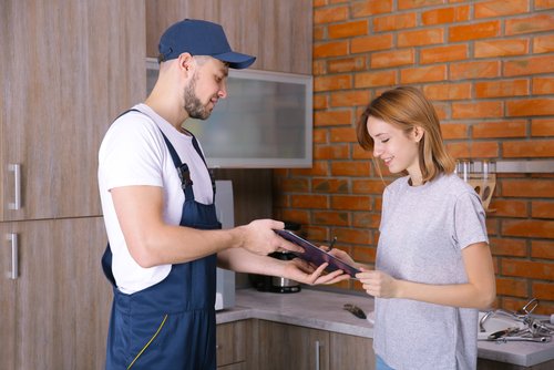 “Your maintenance team is also becoming an important interaction point with your renters,” writes Wanda Stewart for <a href="/MFInsiders/">Multifamily Insiders</a>. Why you should look to hire customer-centric technicians: bit.ly/2EOzgj8 #multifamily #maintenance