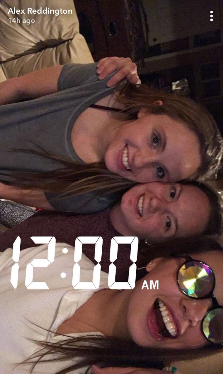Happy 19th to one of the best people I know! Thank you for always being there for me. I love you so much and can’t wait to see you whenever that is💗🎉