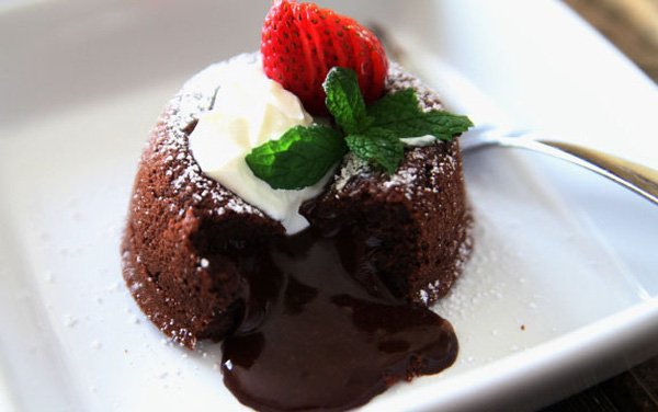 LekaRestaurant's tweet photo. Delicioso coulant de chocolate 😍❤ https://t.co/EBSIT2m0KI
