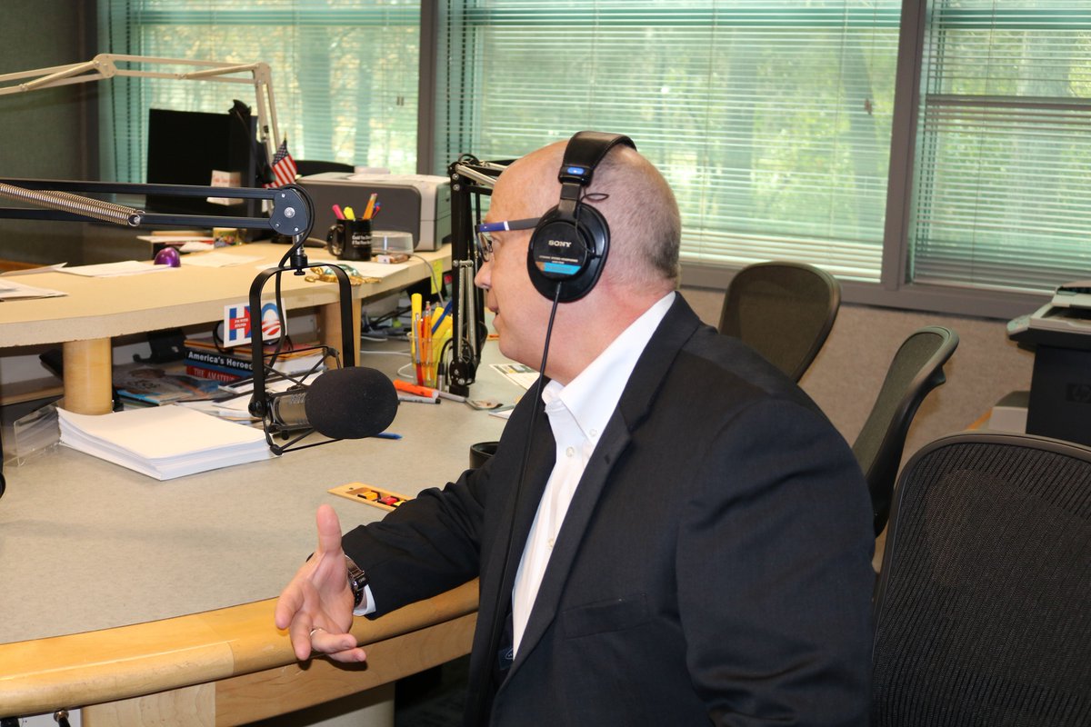 EffectiveMediaS's tweet photo. Dave wearing his radio host hat at the @iHeartRadio studios. What should his sign-off catch phrase be? Caption this photo in the comments! #CaptionThis #NotYourAverageAdAgency https://t.co/MMS8DipfjT