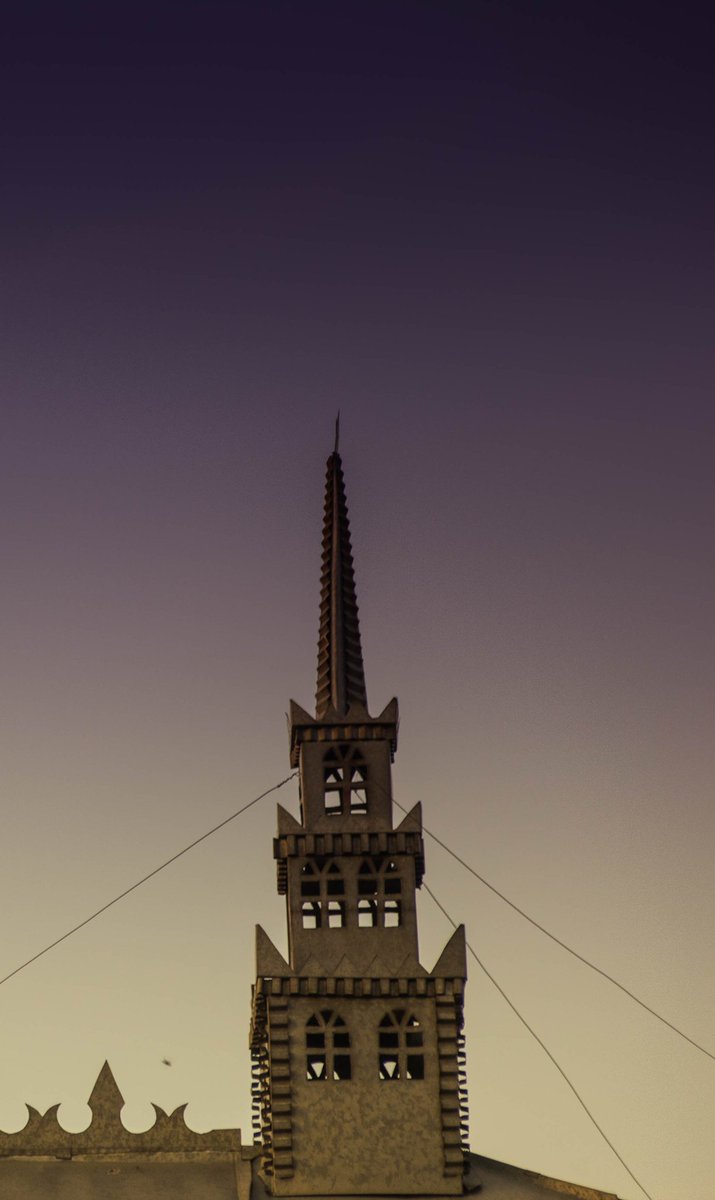 alypbrn's tweet image. Столько пиздеца я не видел давно
Очень полохо что он и меня коснулся
P.S
А пока гляньте на эту шикарную башню на крыше 
P.P.S.
Почему когда ты сука нервный
Всем надо до тебя доебаться обязательно и начинать рамсы 
.
.
Эту ночь я запомню на долго
#хочудомой