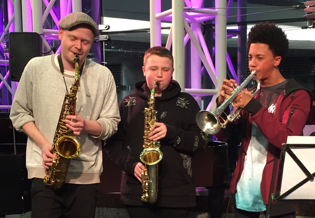 Great gig tonight Thanks for the opportunity <a href="/chrisyoungstuff/">chris young</a> @jazzlinesTHSH <a href="/Bashbatterie/">Jim Bashford</a> <a href="/sansomjazz/">Elliott Sansom</a> <a href="/THSHBirmingham/">THSH</a> @mmmury <a href="/melvin_emma/">Emma Bunting</a>