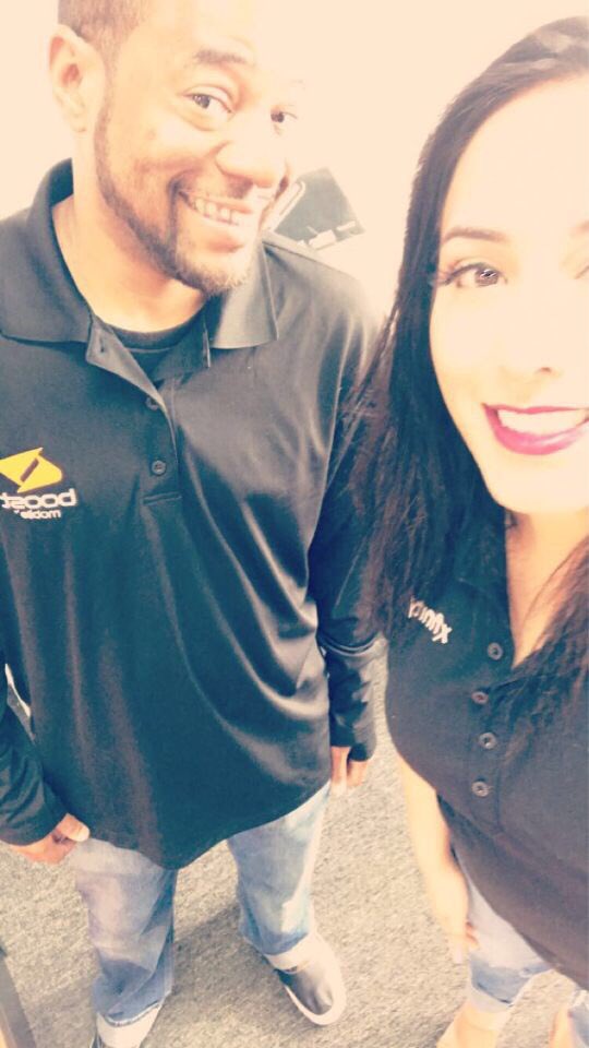 elterevanspg's tweet photo. Out Hitting MML Doors With Xfinity...Thanks For The Ride Along Comcast...#FunTimes #HouTax18 #BoostNationEvent #BoostNation @MML502NORMANDY @MML509UVALDE @MMLWIRELESS https://t.co/KRgToeP6oR