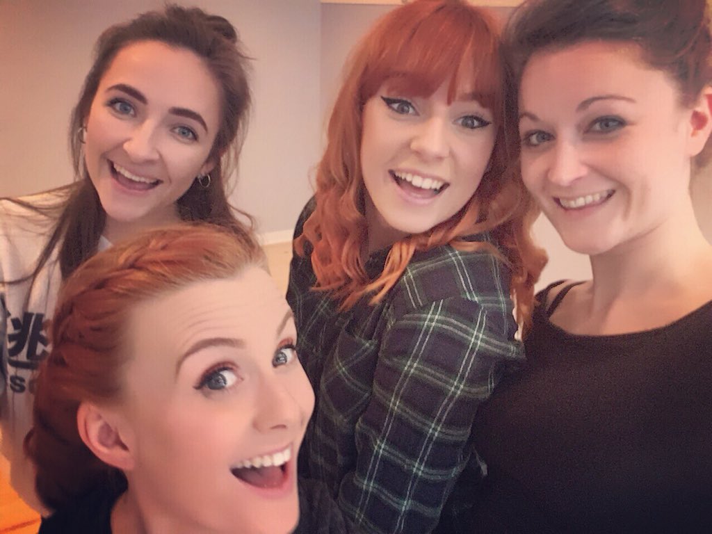 MyFavThingsUK's tweet photo. Smiles all round in rehearsals today!
.
.
#rehearsal #singers #dancers #performers #entertainers #newsongs #newdances #tapdance #studio #girlpower #happygirls #vintagebusiness #vintageentertainment https://t.co/Dvgg25f3on