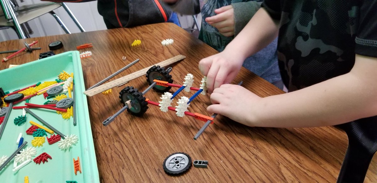KyleHamstra's tweet photo. By FAR, the best part of #TheGreat5thGrRace has been observing Ss owning the process of: design, construct, test, redesign, retest--waaay bf the main event. Perhaps, it's in the garage area and with pit crews on pit road where the real learning happens. #ddestem #sci5P11 #sci5P12 https://t.co/VpL3TT7Pef
