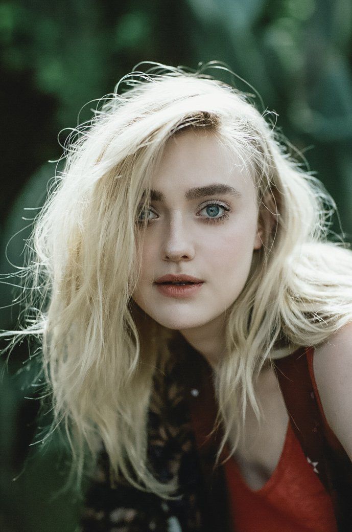Happy Birthday To Dakota Fanning!      