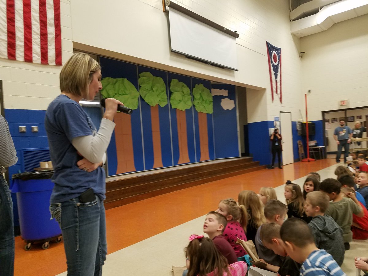 huntmrbriggs's tweet photo. Trumpet of the swan kick off assembly.  Thank you for your amazing time and work Mrs. Spicuzza!! #brunswickpride https://t.co/EGcKZuQdOc