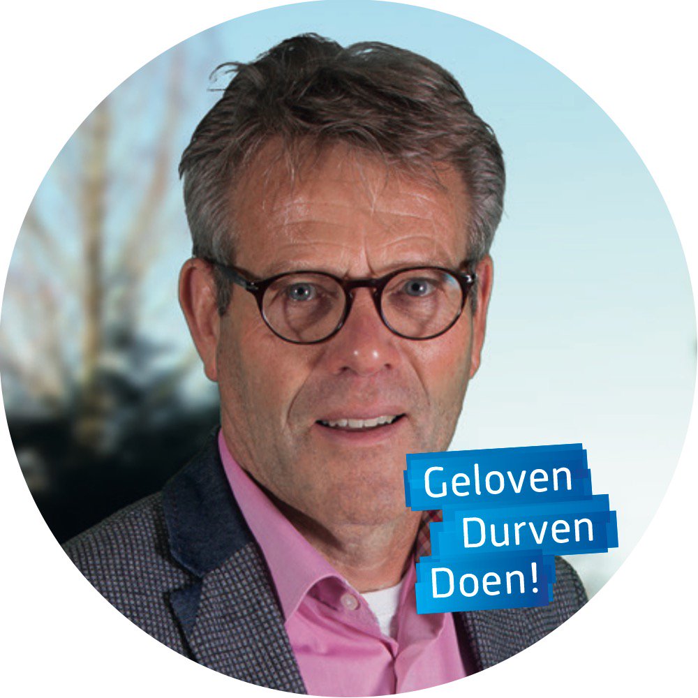 Anne de Jong tweet media