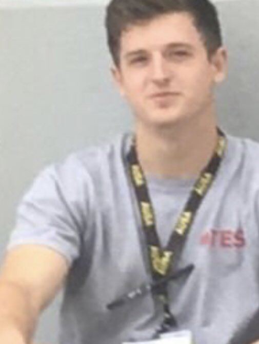 Matdash's tweet image. All my classmates said no one likes me. 
Like = prayer 
RT = 1000 prayers