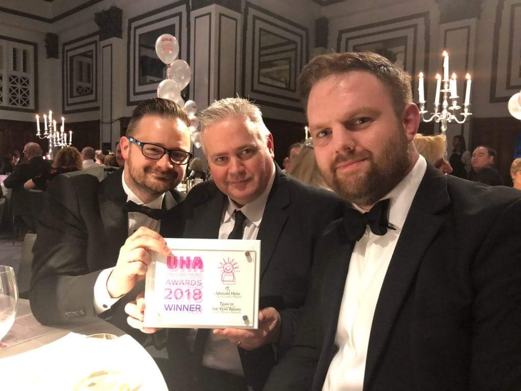 dragon1472's tweet photo. #UHAwards18 https://t.co/FTVcl2IR6n