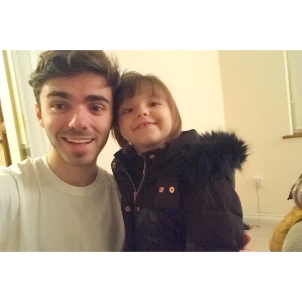 NathanSykes's tweet photo. My little cousin Jessica chose Valentines Day as her day to say goodbye and now every year on February 14th when we honour love, we will think of all of the love that we were honoured to have been given by her https://t.co/Go3K8W8Kfq https://t.co/gnsowKwntg