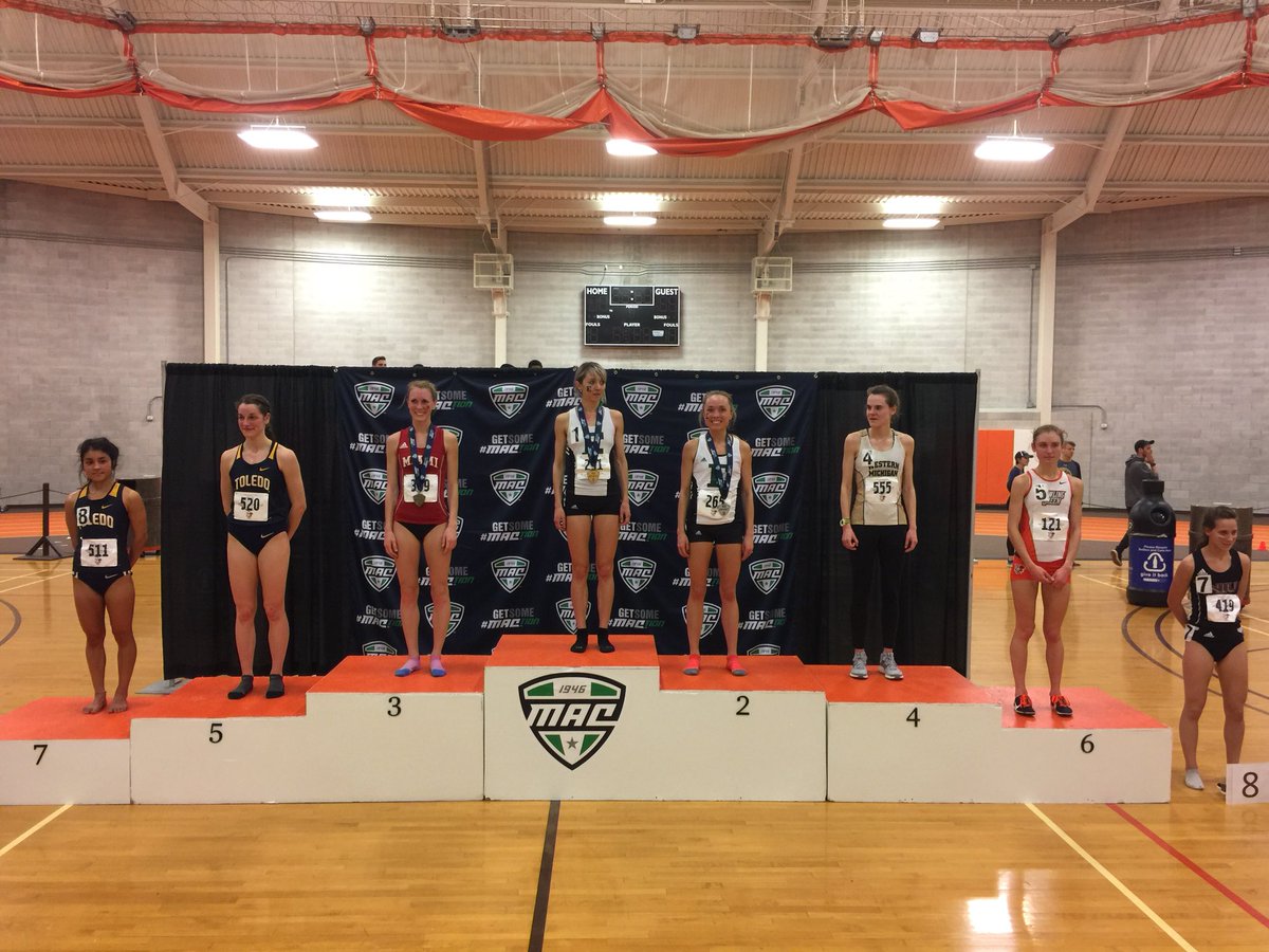 MiamiOH_XCTF's tweet photo. GREAT Competitive effort by Senior Maria Scavuzzo in the 5K to get 3rd!!! 6 pts for the RedHawks.  Final time 16:37.69. Congrats Maria! #RiseUpRedHawks https://t.co/BCQxNE0HPW