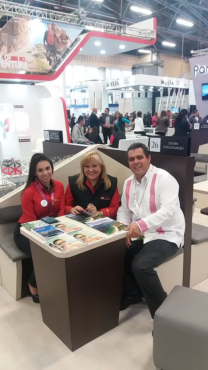 pedrocastelan's tweet photo. Productiva reunion con nuestras amigas Consuelo y Carolina de @gerenciamexico #Pertours con quienes confirmamos a #IxtapaZihuatanejo en su nuevo circuito colonial @AnatoNacional @erescalona11 @EmbaMexCol @AMHIZAC @HotelesZihua @VisitIZ @dssdufoo @licgallegos https://t.co/MqaGWH43c2