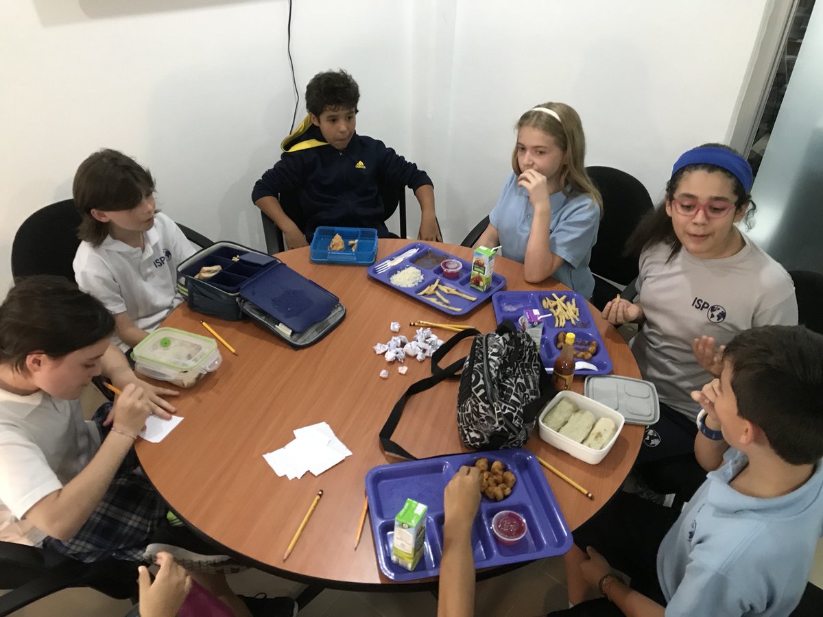 AEL_ES_AP's tweet image. POD captains attending a lunchtime meeting. #studentleadership #generatingideas