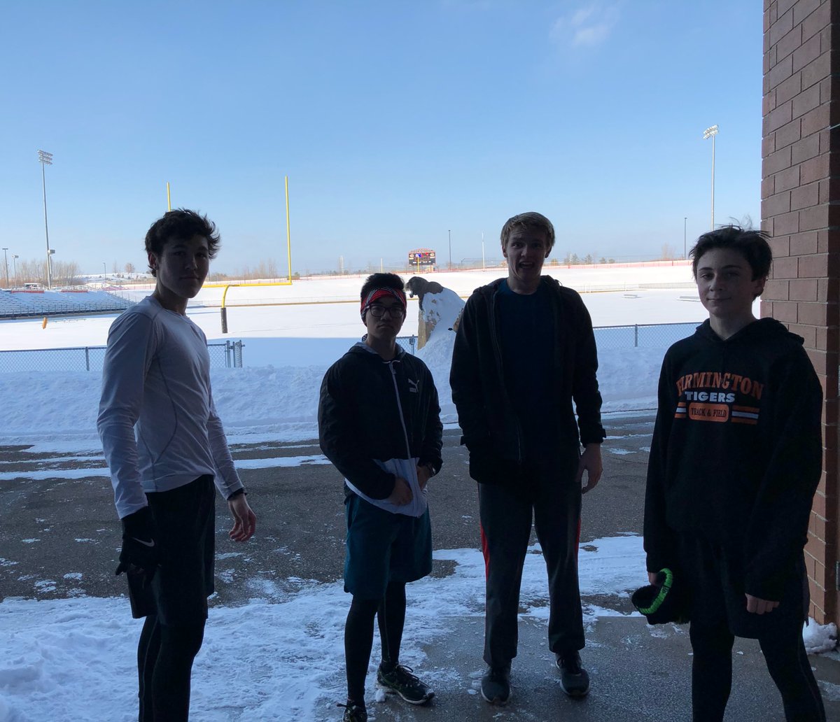 fhswinterrun's tweet photo. Last day of winter running club for this year was a success with great weather!🏃‍♀️🏃‍♂️ https://t.co/CgMEyWKdqt