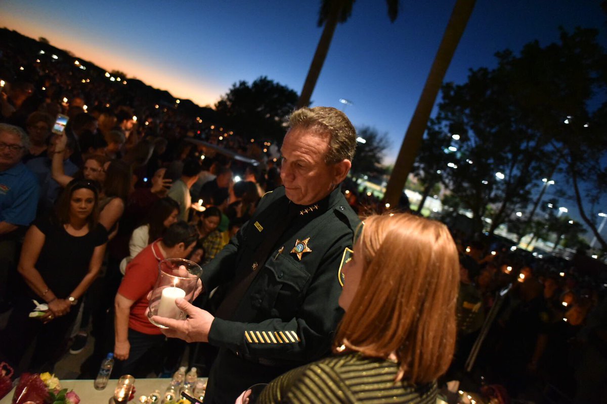 (6) Sheriff Israel, the corrupt, proudly Democrat, anti 2nd Amendment head of the  #CowardsOfBroward county Sheriff's Office reminds me of Peter Whithall. Pretending to mourn the dead and comfort the families, while knowing exactly what he did to avoid saving their lives.