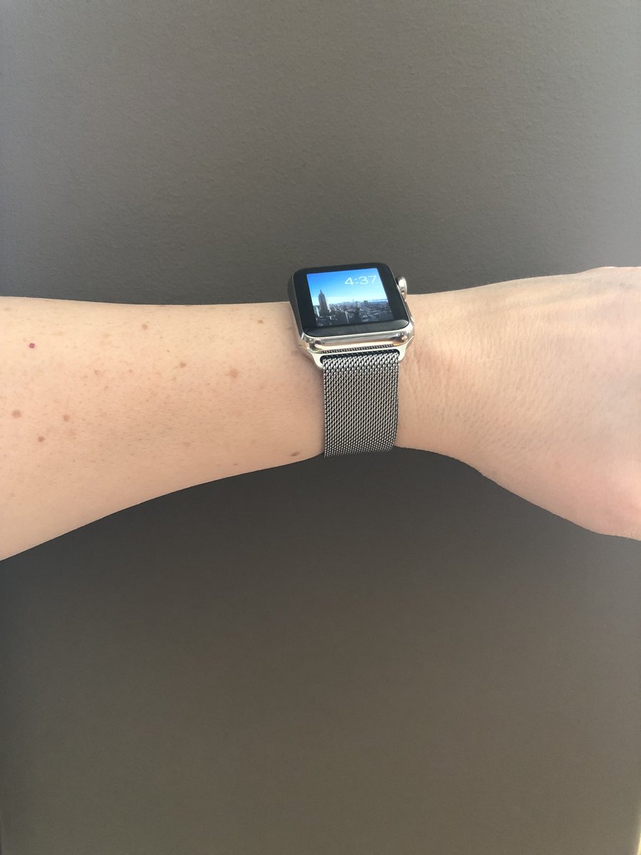 SmileyYYC's tweet image. Loving my new #AppleWatch Strap! 
Milanese Loop Strap is comfy so far! #Apple #MilaneseLoop #ShotOniPhone