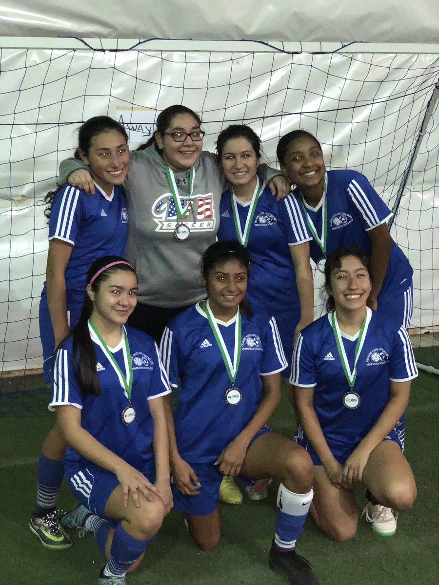 GloballSC's tweet photo. Girls HS Division: 1st place Levittown 2nd place Hempstead! Great job ladies! #GSCelite https://t.co/HWjqeJhT3s